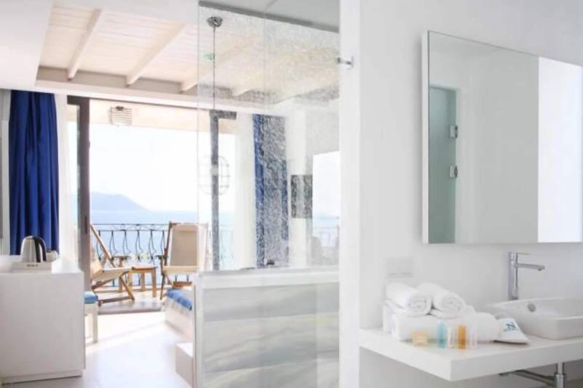 Nur Beach Hotel Kas Exterior photo