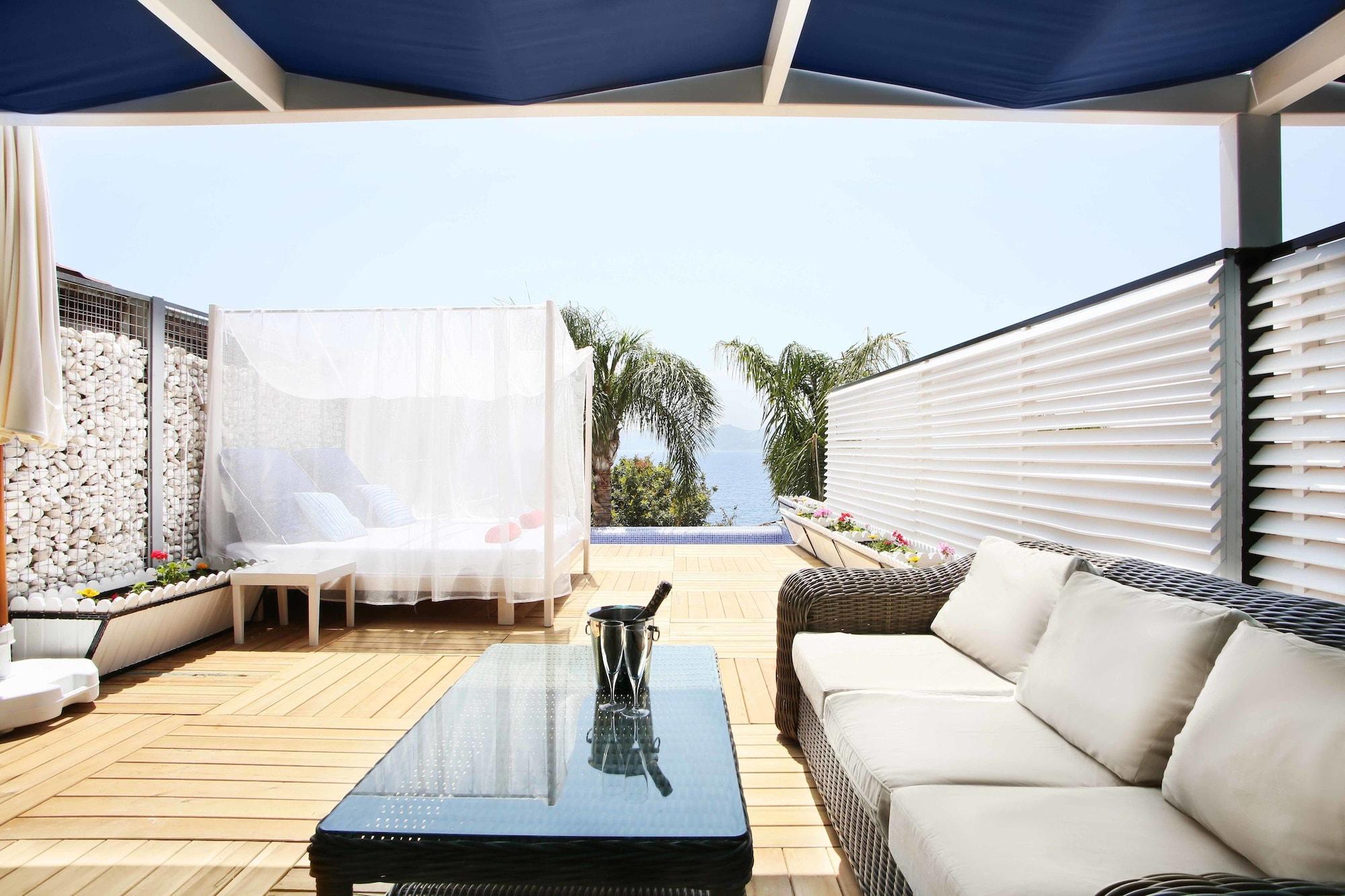 Nur Beach Hotel Kas Exterior photo